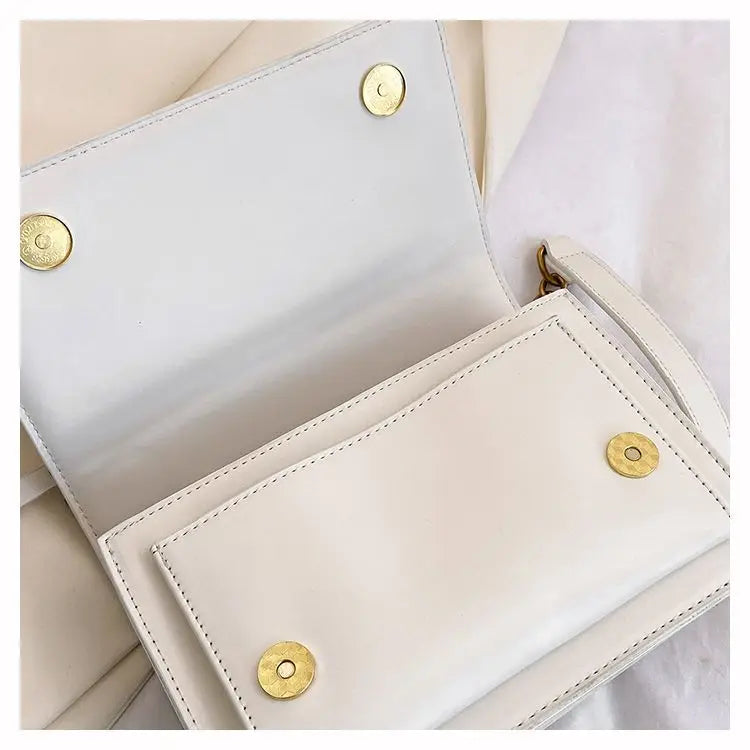 Luxury and premium new style crossbody bag, luxurious single-shoulder bag,