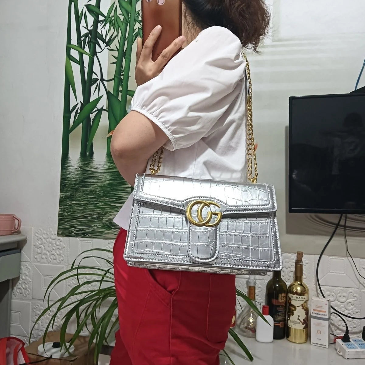 2025 New Designer Bag - Fashion Lightweight Trendy Embossed Chain Bag,