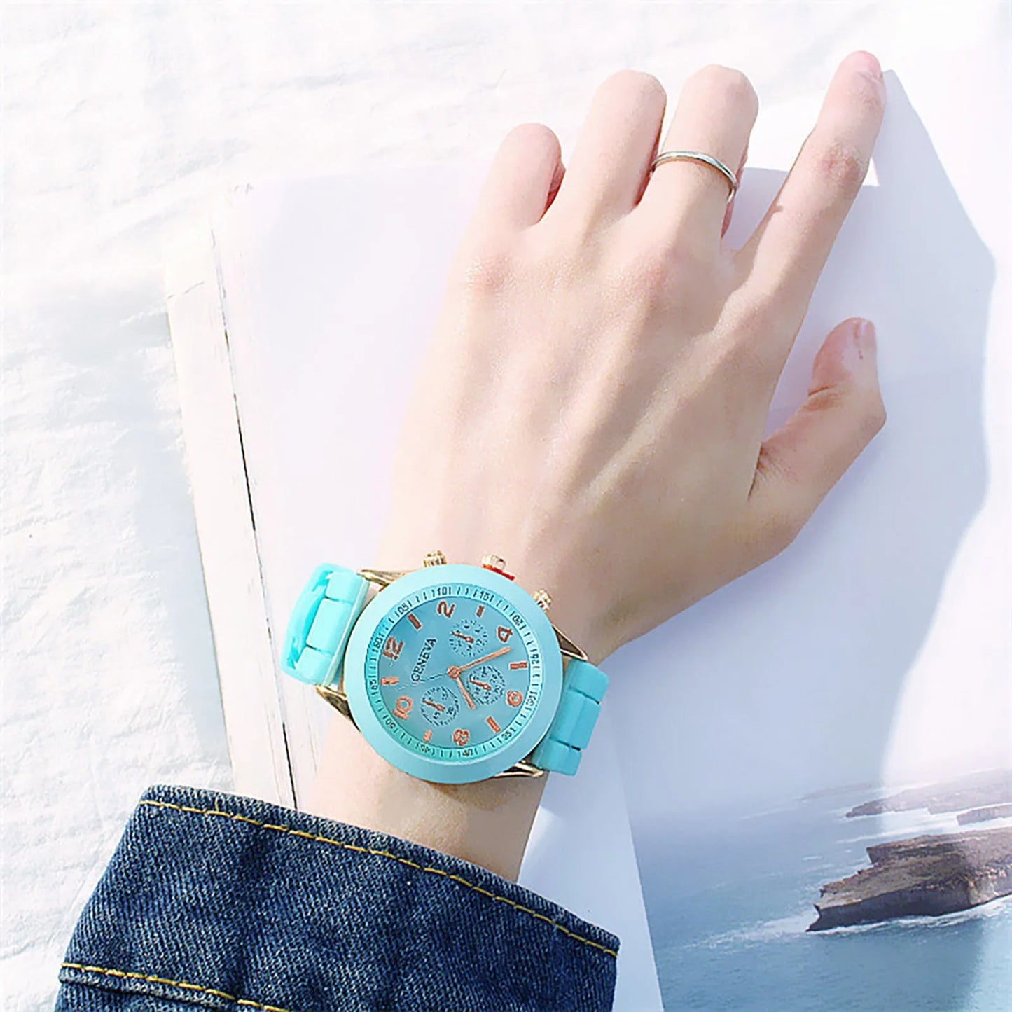 Women Watches 2025 New Fashion Luxury Brand Women's Watch Silicone Strap Quartz Wrist Watch For Female Relogio Feminino Zegarki
