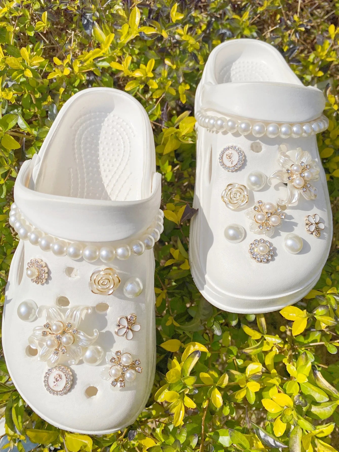 20 white camellias, ABS pearl chain DIY detachable shoe accessories, suitable for women sandals, slippers, beach bag multi-funct