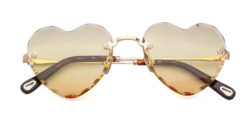Love Heart Shaped Sunglasses Women Brand Design 2025 Rimless Cat Eye Frame 90S Sun Glasses Clear Lens Gradient Shades Gift S335