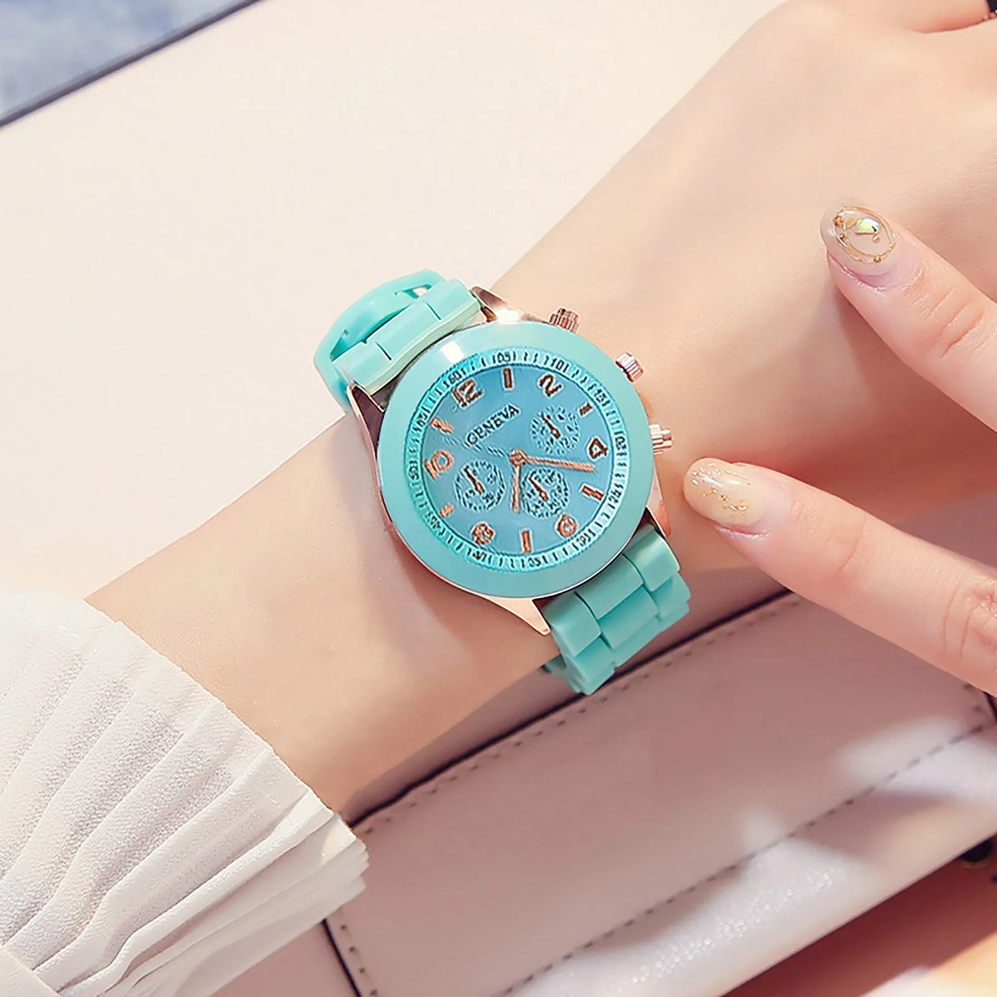 Women Watches 2025 New Fashion Luxury Brand Women's Watch Silicone Strap Quartz Wrist Watch For Female Relogio Feminino Zegarki