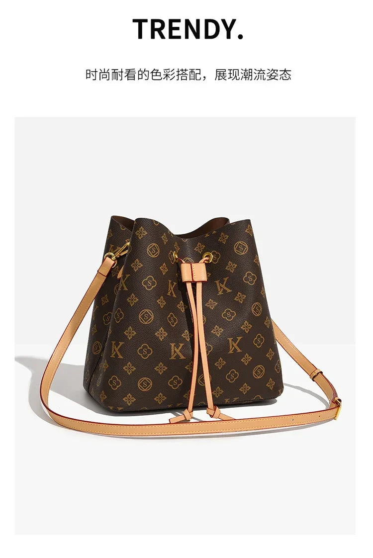 2025 New Shoulder Textured Bucket Bag Fashion Versatile Handbag Premium Women's Crossbody Bag
