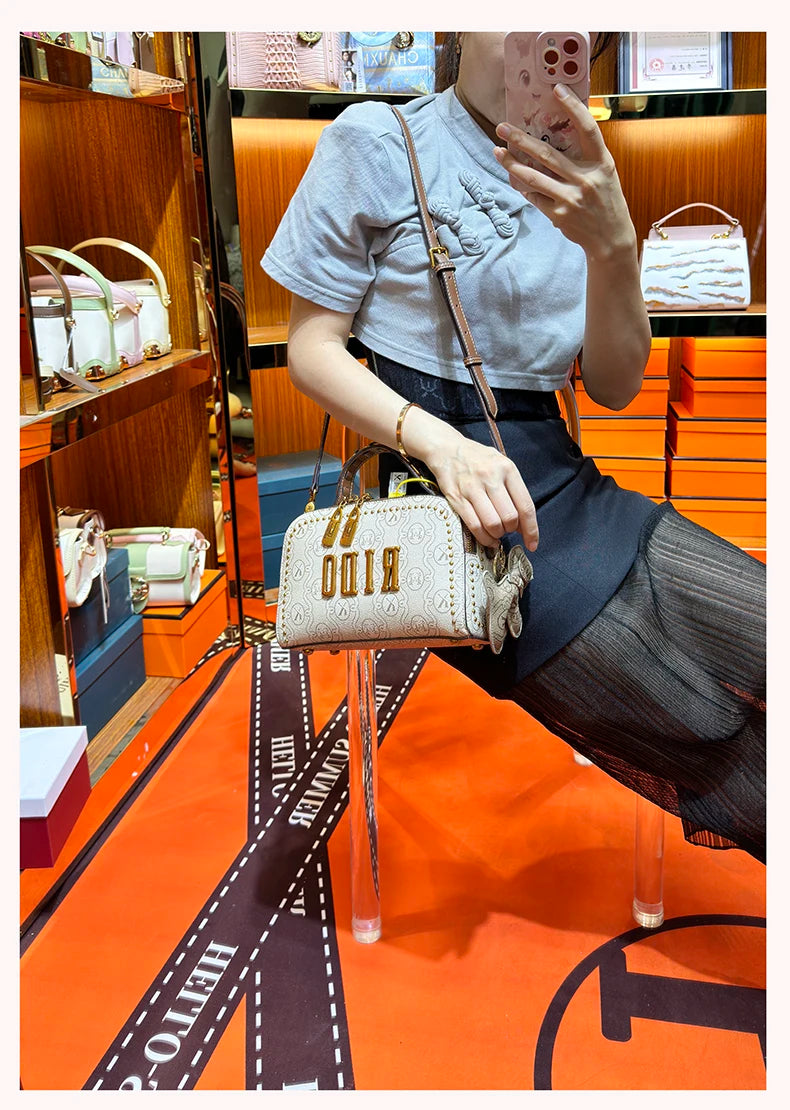 Light luxury brand women's handbag 2025 new autumn and winter fashion retro designer