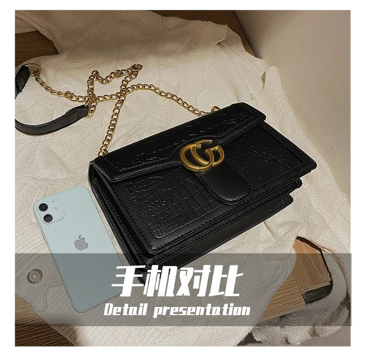 2025 New Designer Bag - Fashion Lightweight Trendy Embossed Chain Bag,