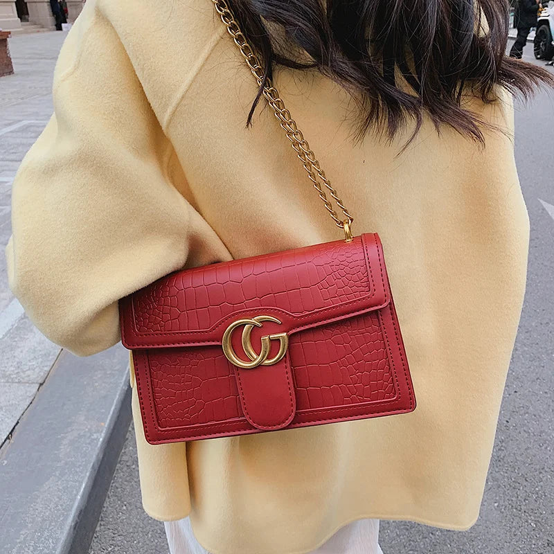 2025 New Designer Bag - Fashion Lightweight Trendy Embossed Chain Bag,