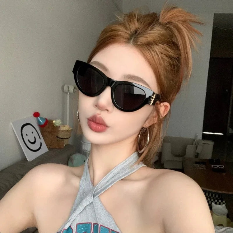 Vbpbsql Fashion Retro Cat Eyes, Women's Style of Sunglasses, High-end Sense,