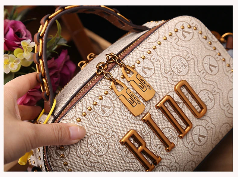 Light luxury brand women's handbag 2025 new autumn and winter fashion retro designer