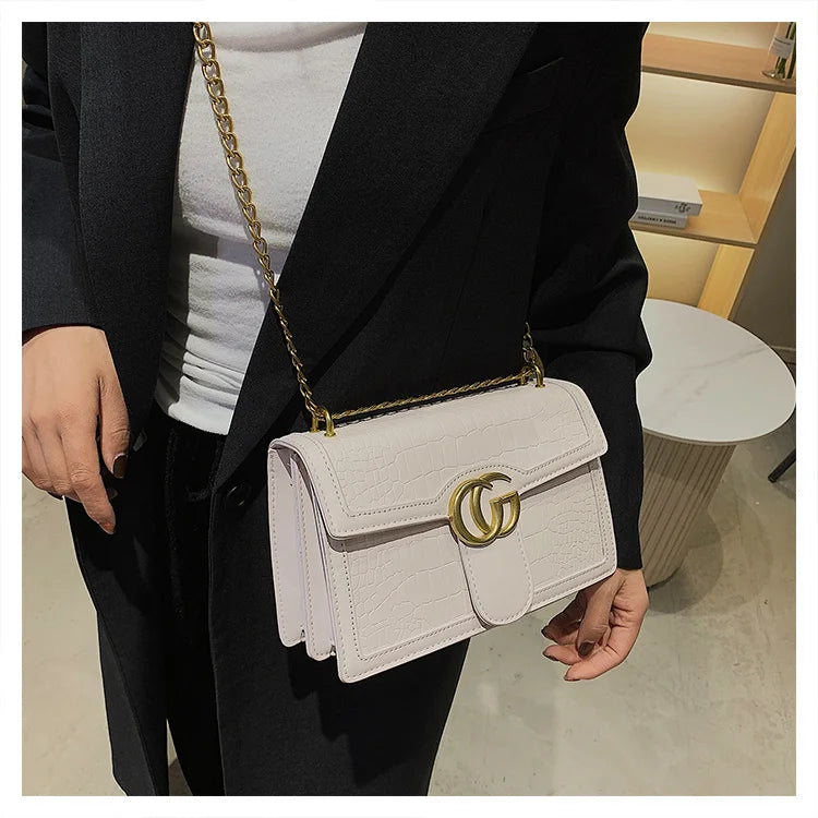 2025 New Designer Bag - Fashion Lightweight Trendy Embossed Chain Bag,