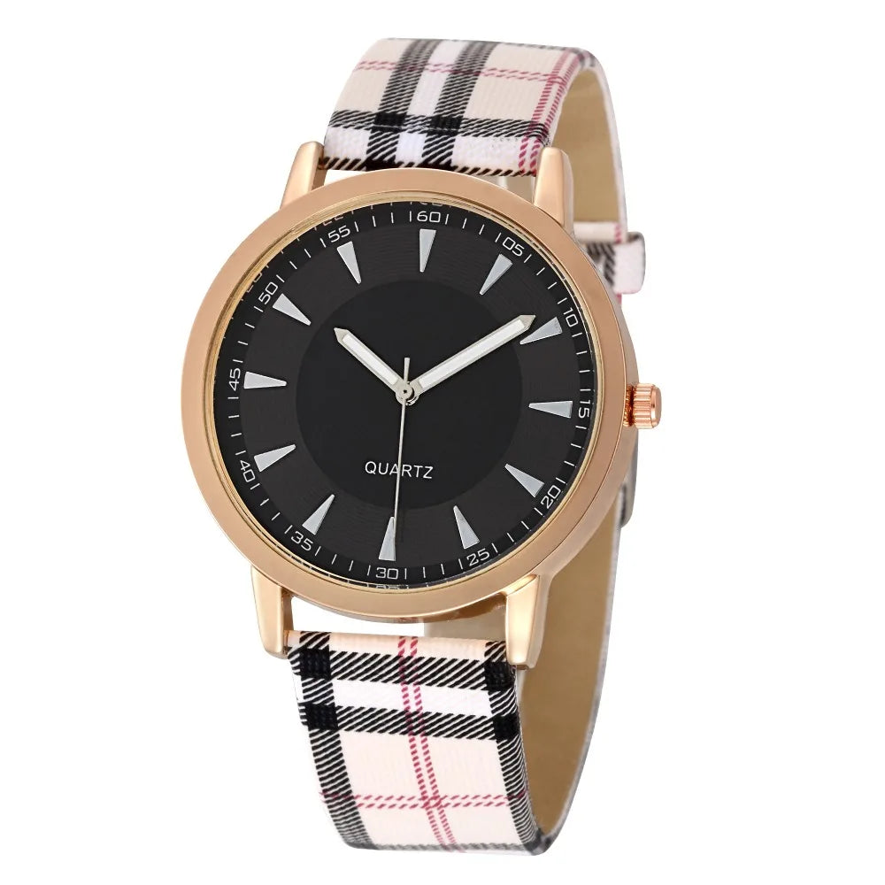 New Fashion Women Watch Simple Vintage Plaid Leather