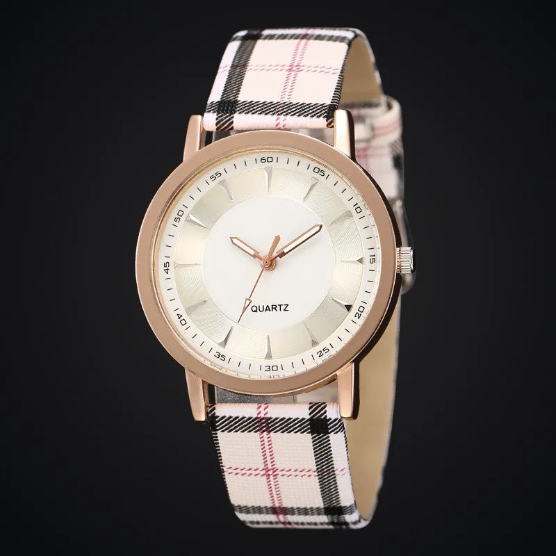 New Fashion Women Watch Simple Vintage Plaid Leather