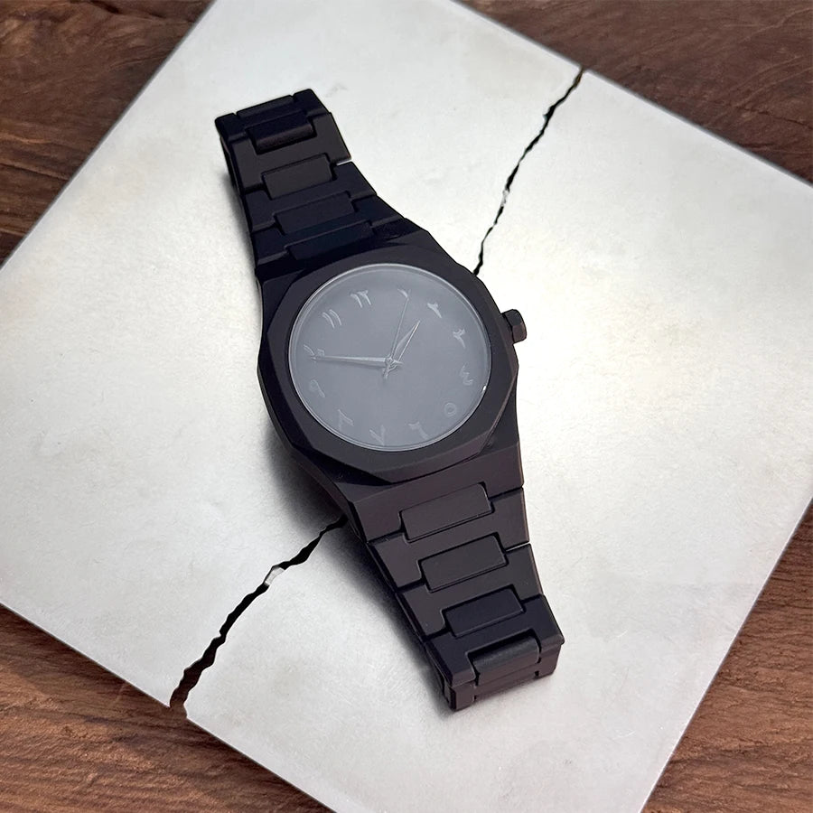 Hot sales in the Middle East high-end plastic men's watch with Arabic numerals neutral casual simple quartz watch