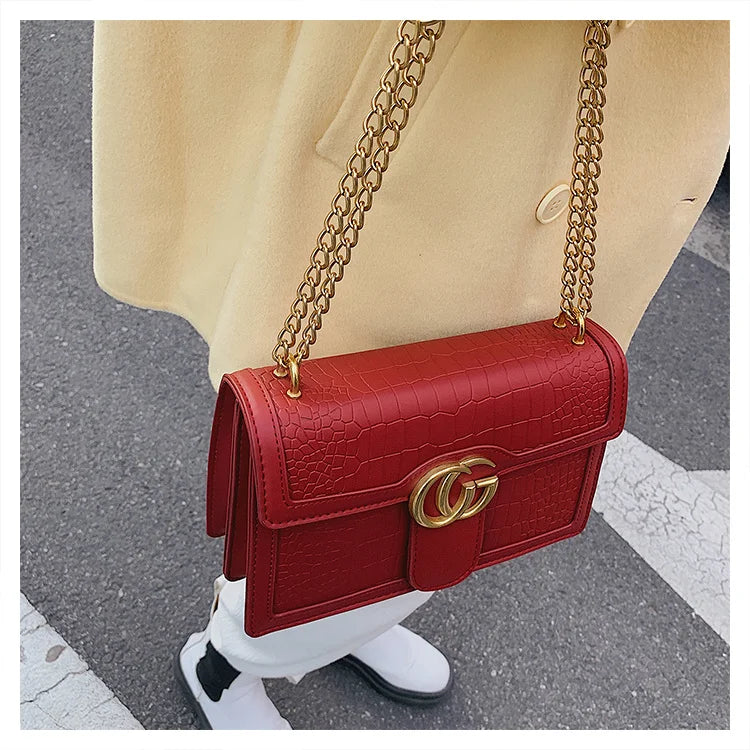 2025 New Designer Bag - Fashion Lightweight Trendy Embossed Chain Bag,