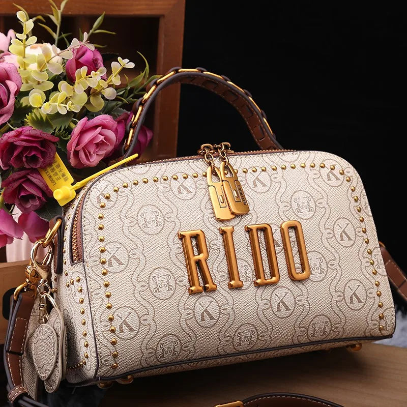 Light luxury brand women's handbag 2025 new autumn and winter fashion retro designer