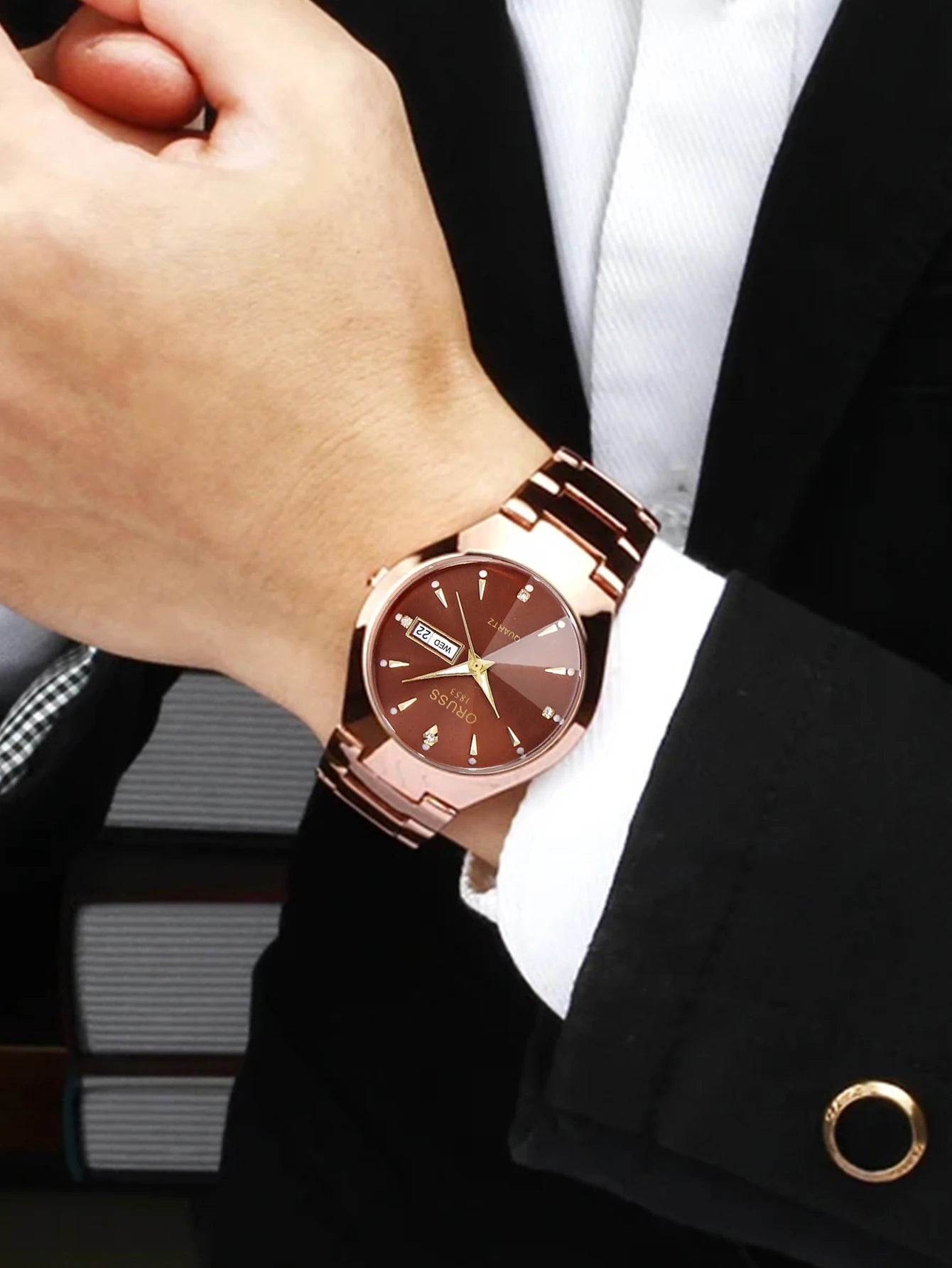 ORUSS Relogio Feminino Couple Watch Men Quartz watch for Lovers Luxury Womens wristwatch Week Display Stainless Steel Waterproof