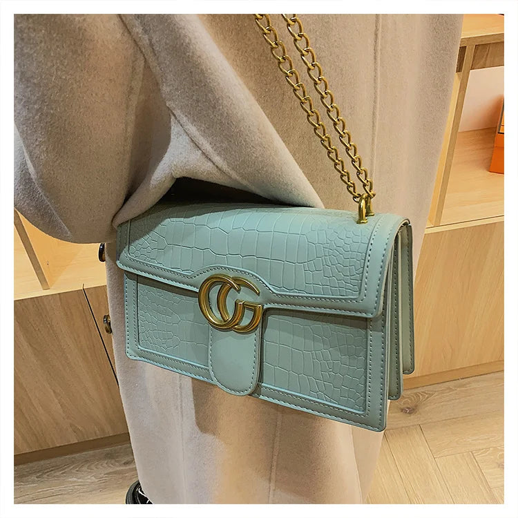 2025 New Designer Bag - Fashion Lightweight Trendy Embossed Chain Bag,