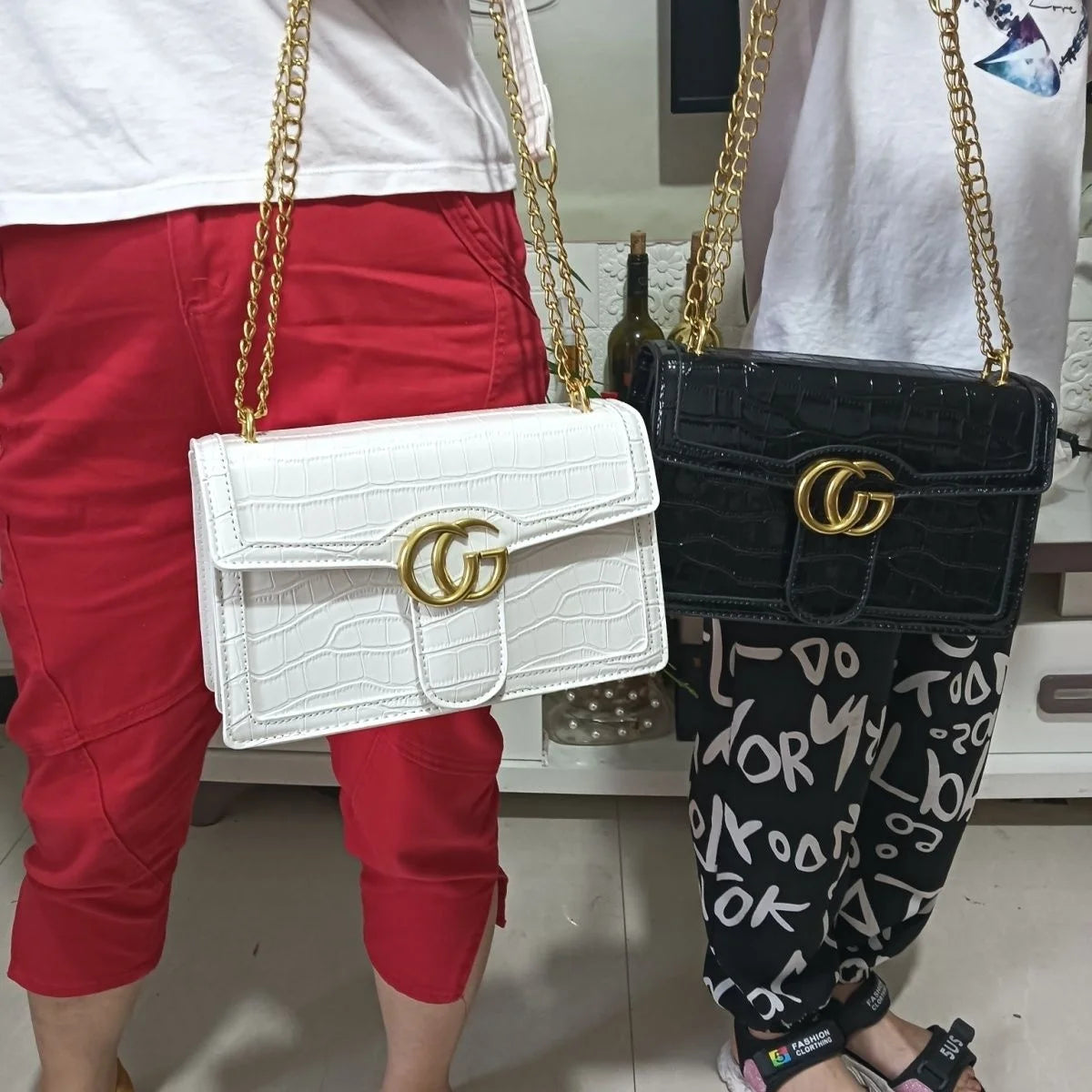 2025 New Designer Bag - Fashion Lightweight Trendy Embossed Chain Bag,