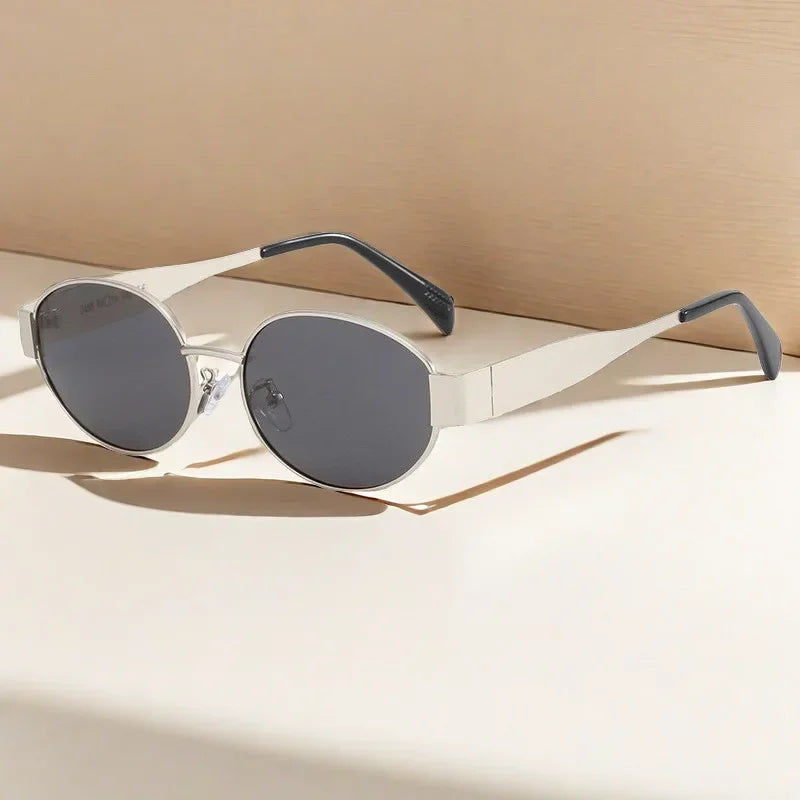 Ladies Classic Vintage New Oval Frame Metal Sunglasses Retro Steampunk Cat Eye Sunglasses UV400 Sunscreen Eyewear for Women