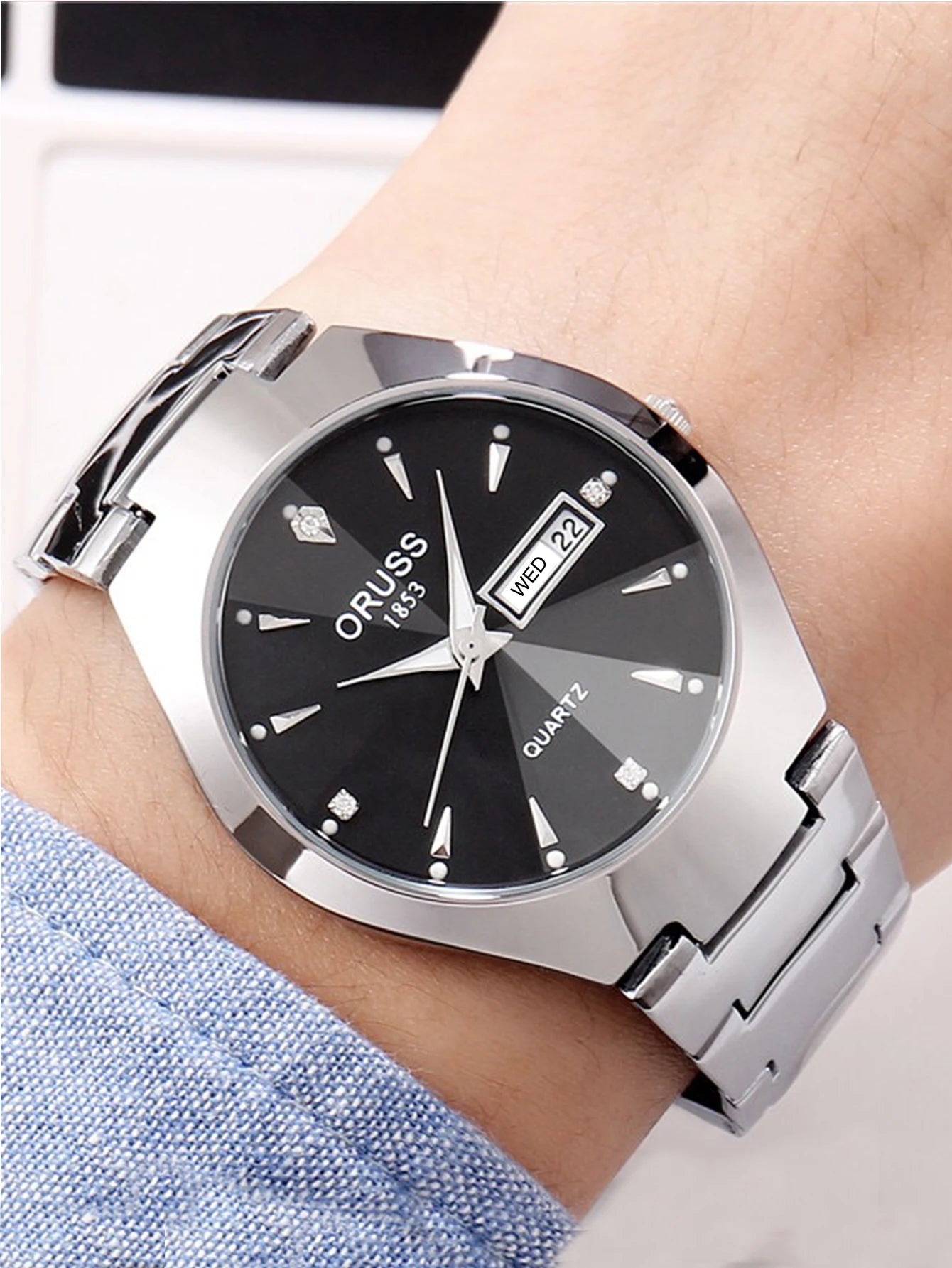 ORUSS Relogio Feminino Couple Watch Men Quartz watch for Lovers Luxury Womens wristwatch Week Display Stainless Steel Waterproof