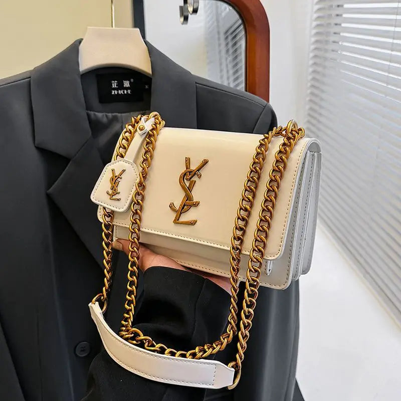 Luxury and premium new style crossbody bag, luxurious single-shoulder bag,