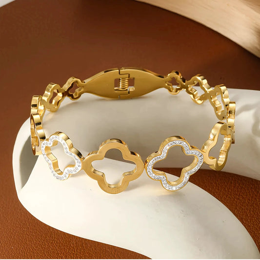 UILZ Stainless Steel Hollow Four-leaf Clover Spring Buckle Bracelet