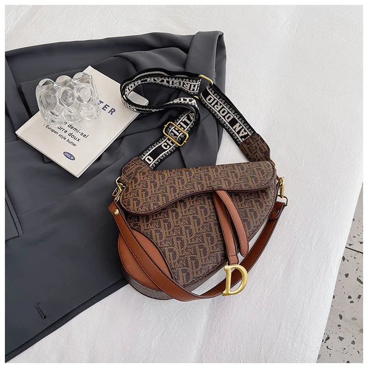 ‌Exclusive Saddle Crossbody Bag for Women -
