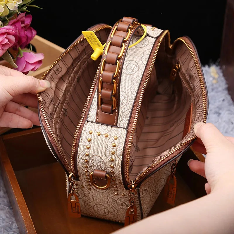 Light luxury brand women's handbag 2025 new autumn and winter fashion retro designer