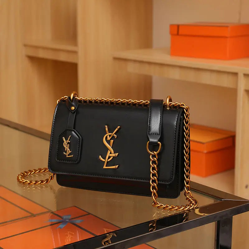 Luxury and premium new style crossbody bag, luxurious single-shoulder bag,