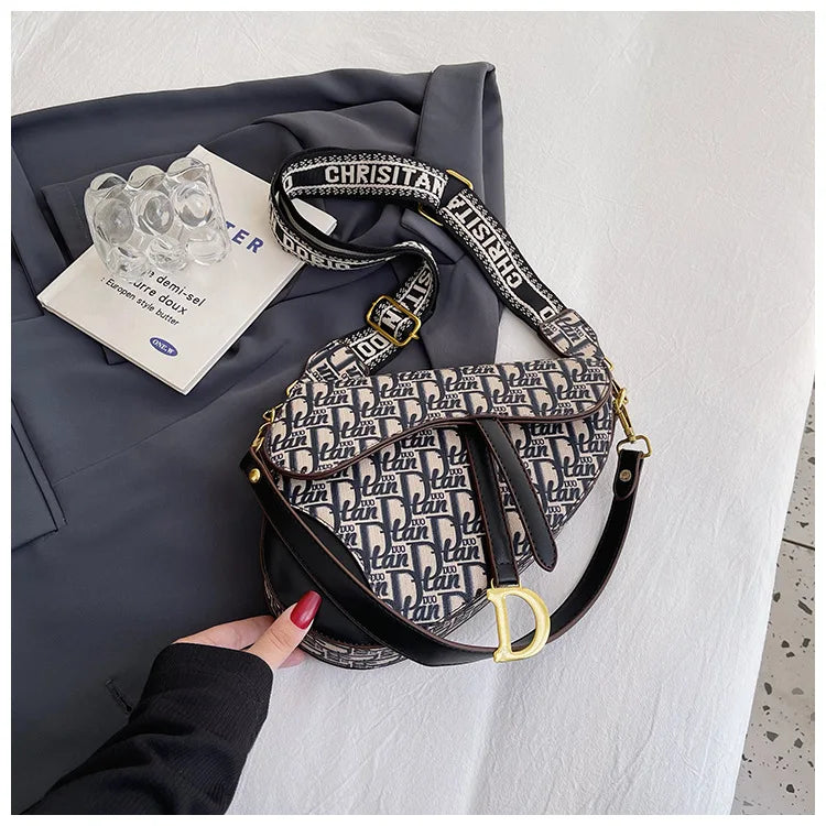 ‌Exclusive Saddle Crossbody Bag for Women -
