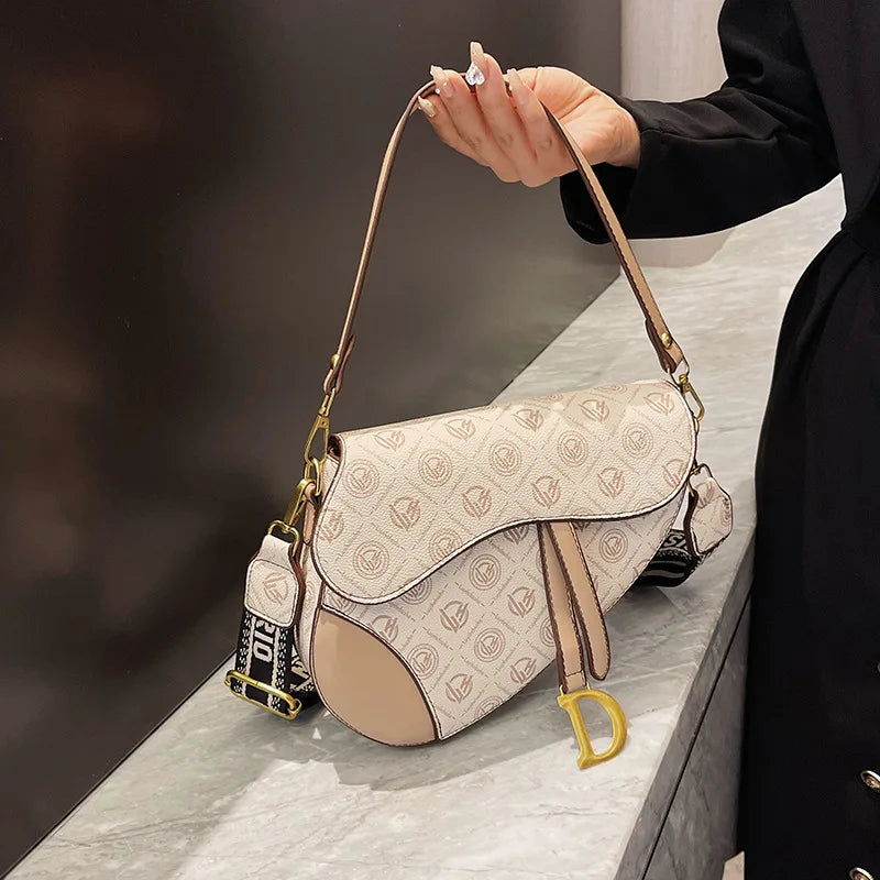 ‌Exclusive Saddle Crossbody Bag for Women -