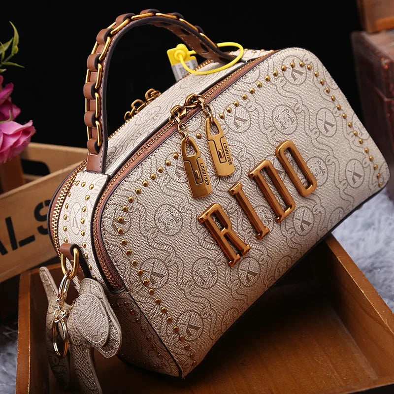 Light luxury brand women's handbag 2025 new autumn and winter fashion retro designer