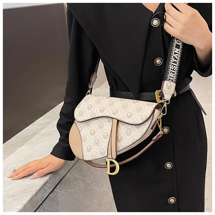 ‌Exclusive Saddle Crossbody Bag for Women -